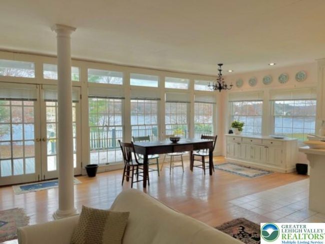 32 Shore Dr, House other with 2 bedrooms, 1 bathrooms and null parking in Tunkhannock PA | Image 15