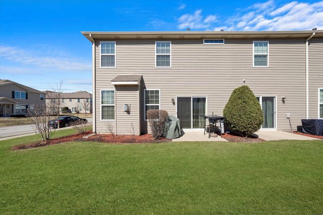 217 Owen St, Townhouse with 2 bedrooms, 3 bathrooms and 2 parking in Matteson IL | Image 31