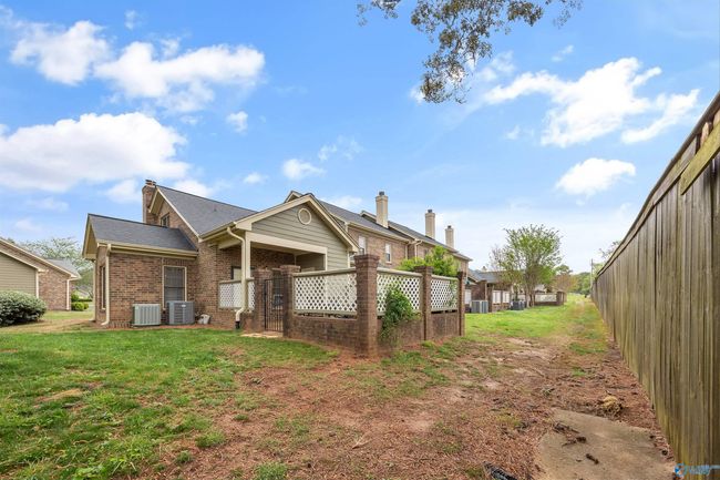 344 Inverness Dr Sw, Condo with 2 bedrooms, 2 bathrooms and null parking in Huntsville AL | Image 25