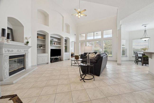 3505 Parkside Dr, House other with 4 bedrooms, 4 bathrooms and 3 parking in Pearland TX | Image 9