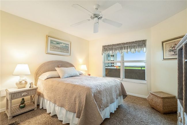 APT-9-5 - 5051 N Highway A1a, House attached with 2 bedrooms, 2 bathrooms and null parking in Hutchinson Island FL | Image 19