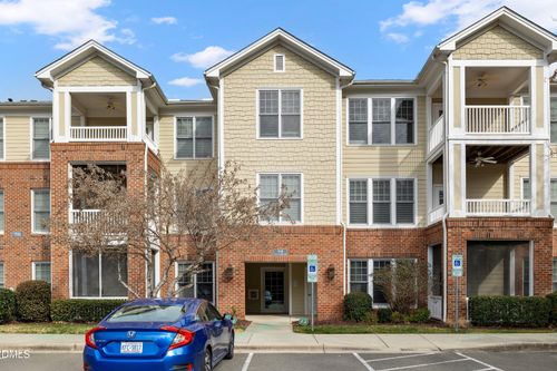 927 Portstewart Dr, Cary, NC, 27519-6515 | Card Image