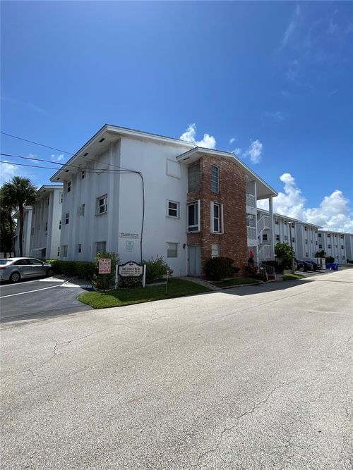253-224 Hibiscus Ave, Lauderdale By The Sea, FL, 33308-5491 | Card Image