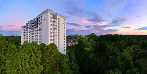 apt-304-2460 Peachtree Rd Nw, Atlanta, GA, 30305-4154 | Card Image