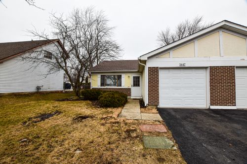 3447-3447 Fox Hill Rd, Aurora, IL, 60504-5989 | Card Image