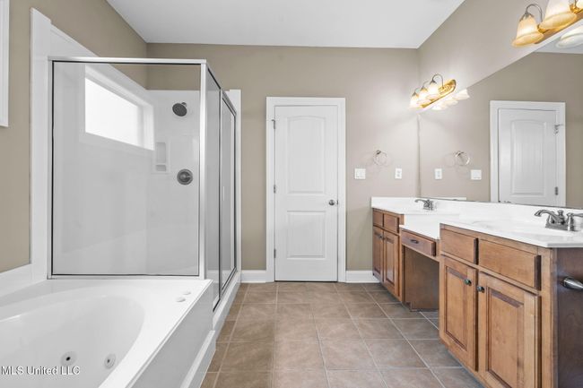 25-web-or-mls-10080 Green Forest Dr-25 | Image 28