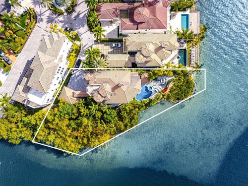 3914 Island Estates Dr, Aventura, FL, 33160-5504 | Card Image