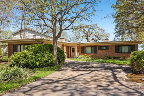 59 Cora Ave, Fox Lake, IL, 60020-1513 | Card Image