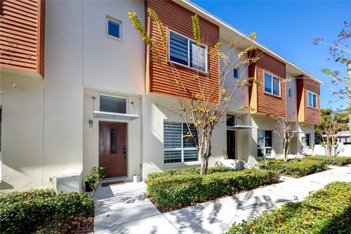 851 3rd Ave N, ST PETERSBURG, FL, 33701-2703 | Card Image