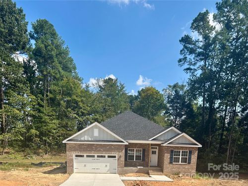 34-2913 Waterford Ln, Albemarle, NC, 28001-8088 | Card Image