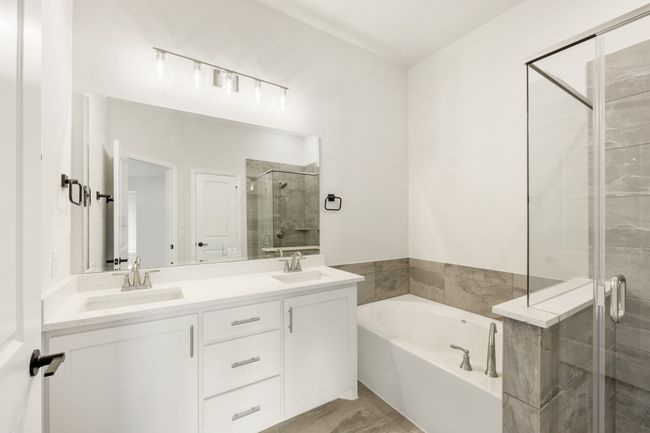 1290 Emily Dr, House other with 4 bedrooms, 3 bathrooms and null parking in Trenton TX | Image 21