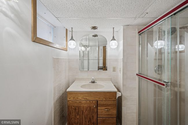 Basement bathroom | Image 31