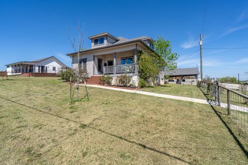 300-A Herrin St, Coupland, TX, 78615-5088 | Card Image