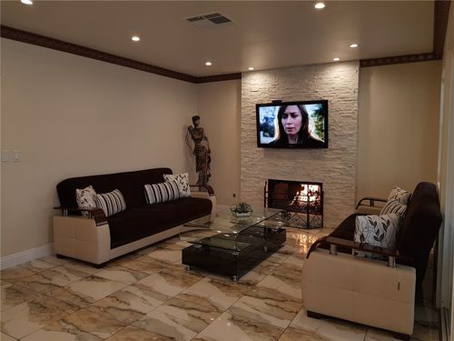 7824 Emerald Harbor Ct, Las Vegas, NV, 89128-7263 | Card Image