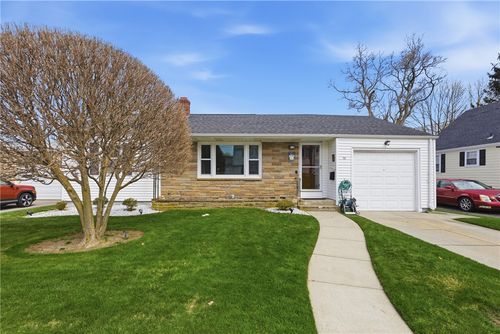 36 Dix Avenue, Johnston, RI, 02919 | Card Image