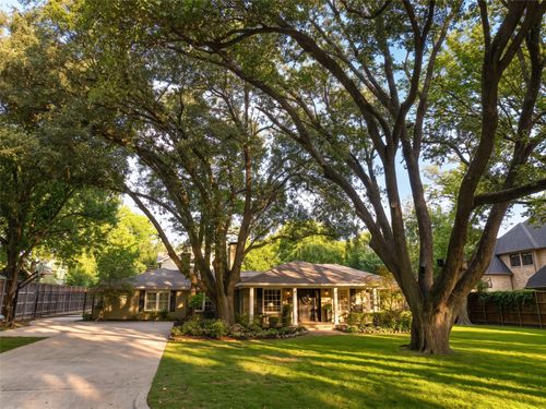 4243 Beechwood Ln, Dallas, TX, 75220-1907 | Card Image