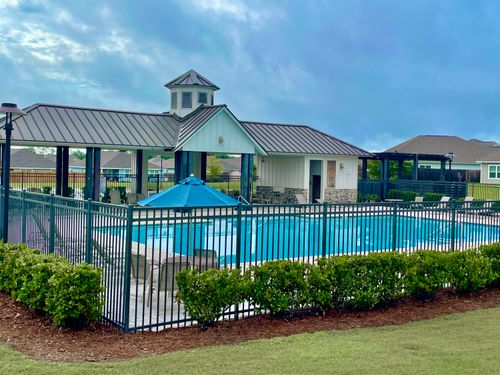 433 Scarborough St, Crestview, FL, 32539-6769 | Card Image