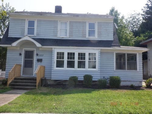 107 N Lakeview Ave, Sturgis, MI, 49091-1538 | Card Image