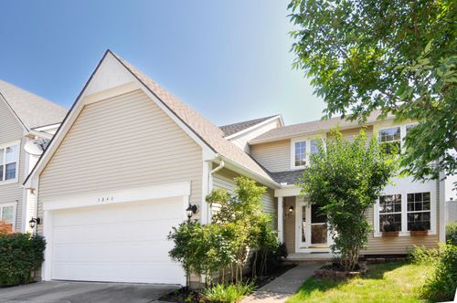 3240 Dunwoodie Rd, Ann Arbor, MI, 48105-4113 | Card Image