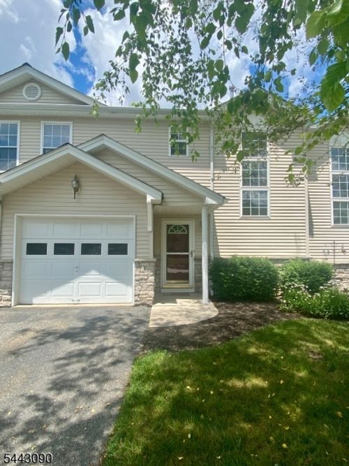 6 Peachtree Ln, Hamburg, NJ, 07419-2548 | Card Image