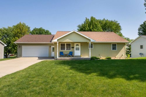 1390 21st St, Hazel Green, WI, 53811-9407 | Card Image