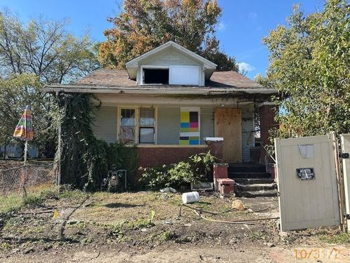 708 N 3rd Ave, Evansville, IN, 47710-1502 | Card Image