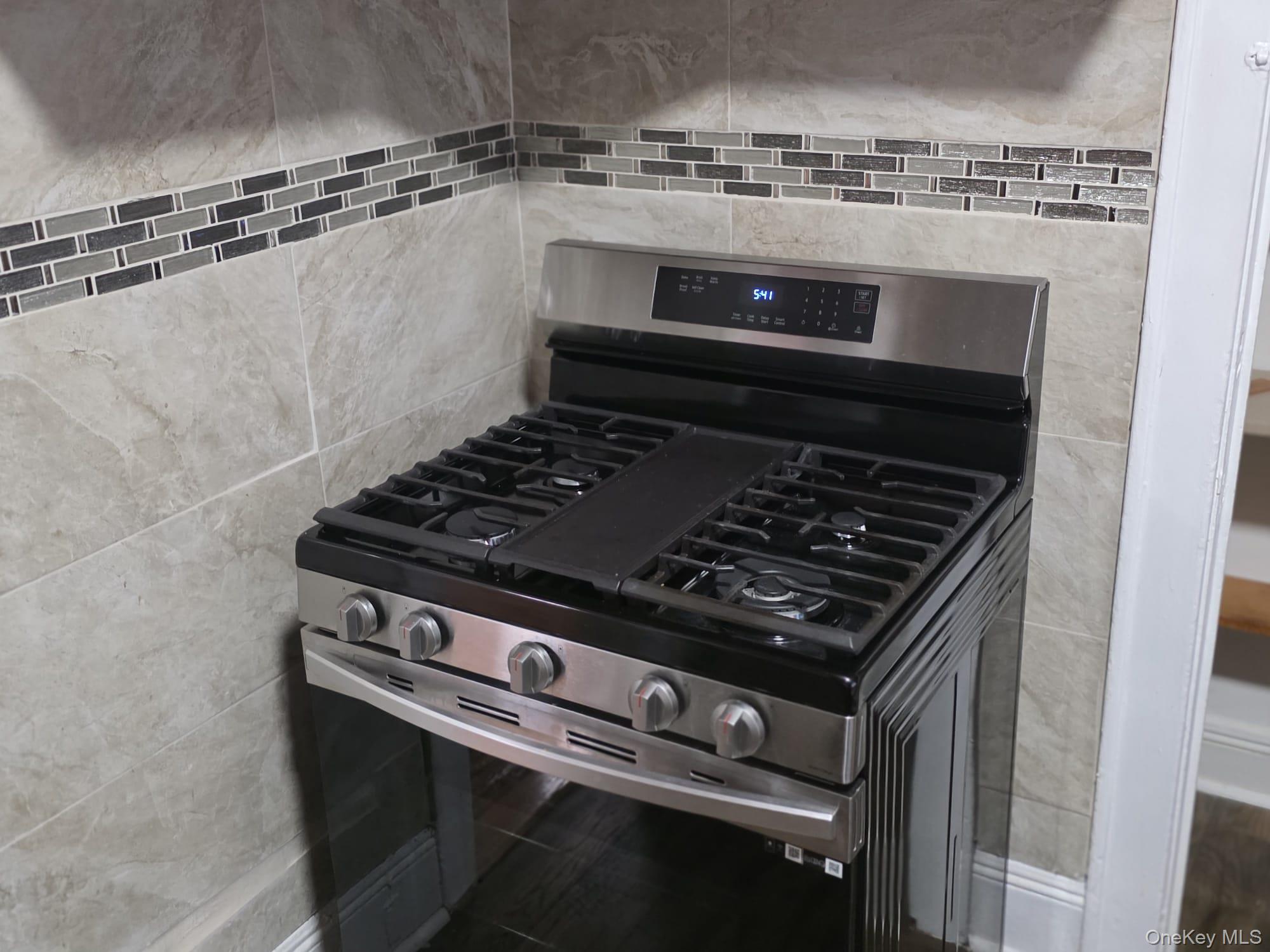 Residential Lease in Mount Vernon 5