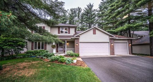 452 Spruce St, Shakopee, MN, 55379-4200 | Card Image