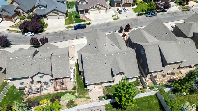 Aerial view of residential area | Image 28