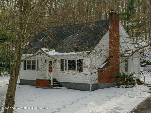354 Slate Quarry Rd, Rhinebeck, NY, 12572-2849 | Card Image