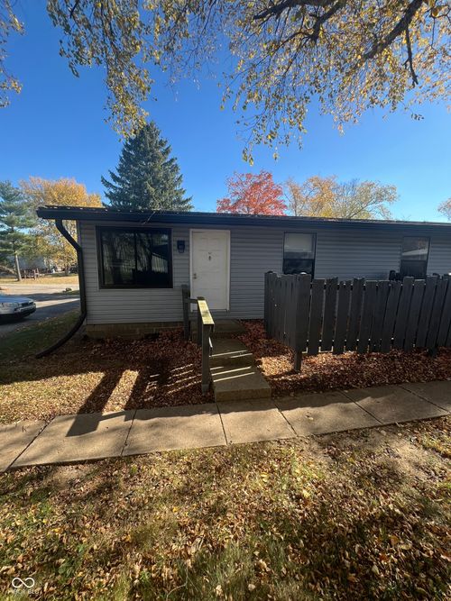 apt-62-2000 Indianapolis Rd, Crawfordsville, IN, 47933-3175 | Card Image