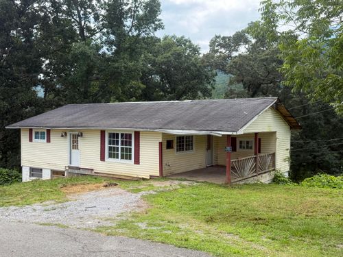 211 S Oak Street, Whitwell, TN, 37397 | Card Image