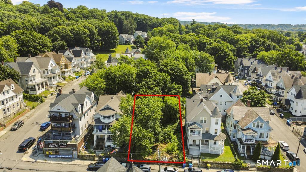 Land in Waterbury 4