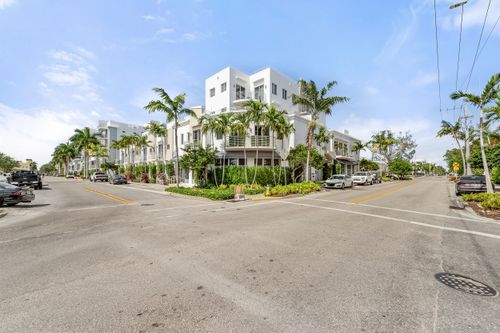 302-111 Se 2nd St, Delray Beach, FL, 33444-3696 | Card Image