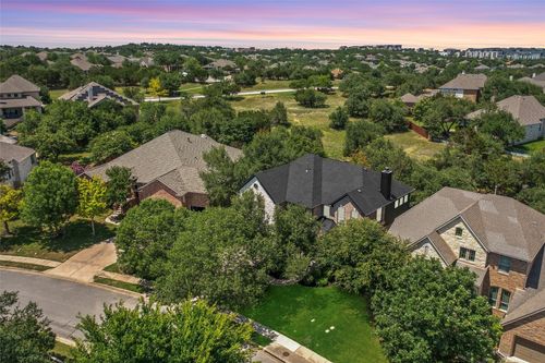 220 Grafton Ln, Austin, TX, 78737-4547 | Card Image