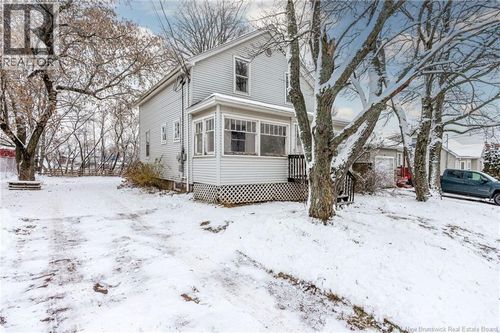 67 Oakland Ave, Moncton, NB, E1C7N9 | Card Image