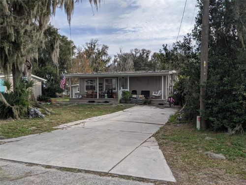 681 Cr 485a, Lake Panasoffkee, FL, 33538 | Card Image