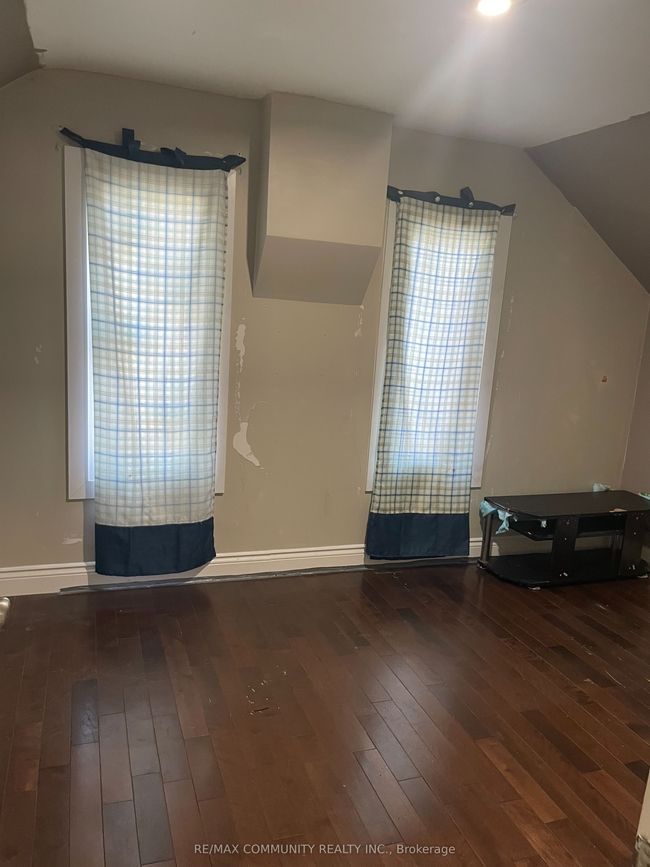 136 Summer St, House other with 3 bedrooms, 2 bathrooms and 2 parking in Oshawa ON | Image 9