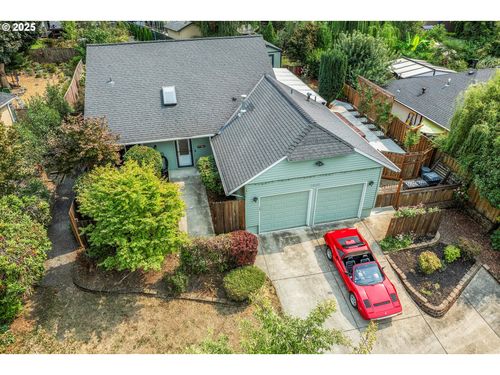 14568 Se Kingston Ave, Milwaukie, OR, 97267-1941 | Card Image