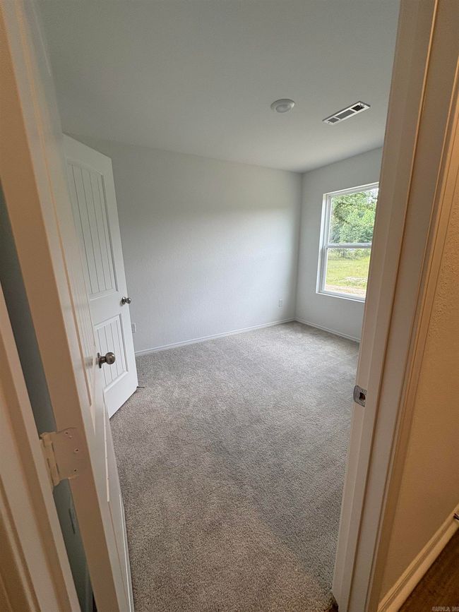 1302 Maple St, House other with 3 bedrooms, 2 bathrooms and null parking in Haskell AR | Image 4