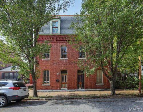 c-3319 S 18th St, Saint Louis, MO, 63118-3212 | Card Image