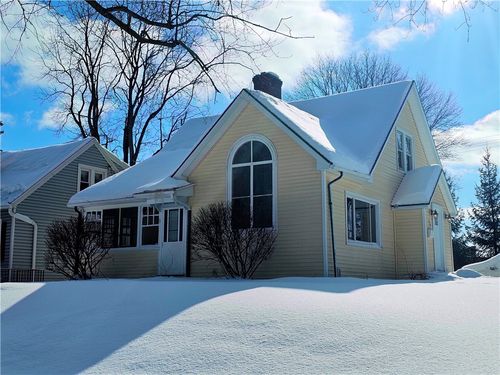 56 Ellis Dr, Gates, NY, 14624-3266 | Card Image