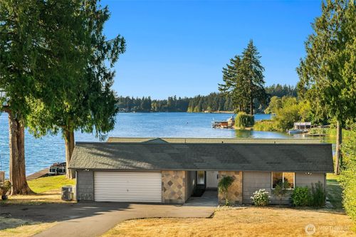 823 173rd St S, Spanaway, WA, 98387-8921 | Card Image