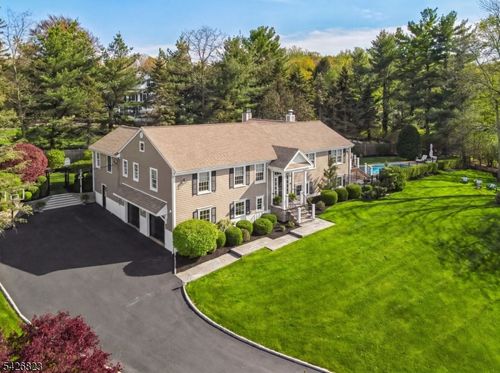3 Glenmere Dr, Chatham Twp, NJ, 07928-1305 | Card Image