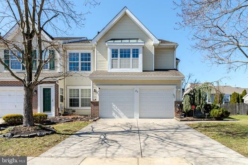 21 Stokes Rd, Mount Laurel, NJ, 08054-6401 | Card Image