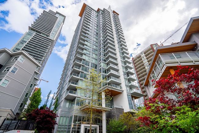 2208 - 520 Como Lake Avenue, Condo with 1 bedrooms, 1 bathrooms and 1 parking in Coquitlam BC | Image 1