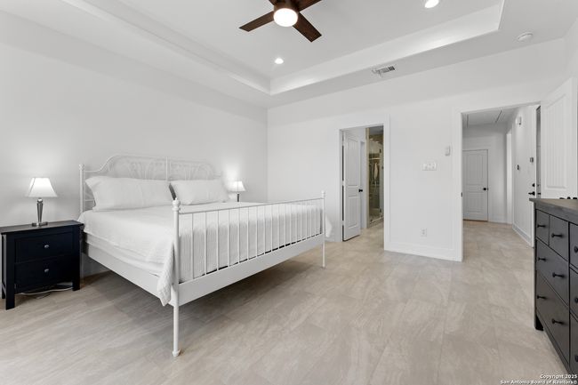 1101 Persimmon Pass, House other with 3 bedrooms, 2 bathrooms and null parking in Fischer TX | Image 23