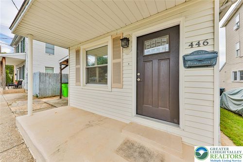446 Maple St, BETHLEHEM, PA, 18018-6130 | Card Image