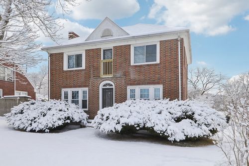 113 W Main St, Dudley, MA, 01571-3362 | Card Image