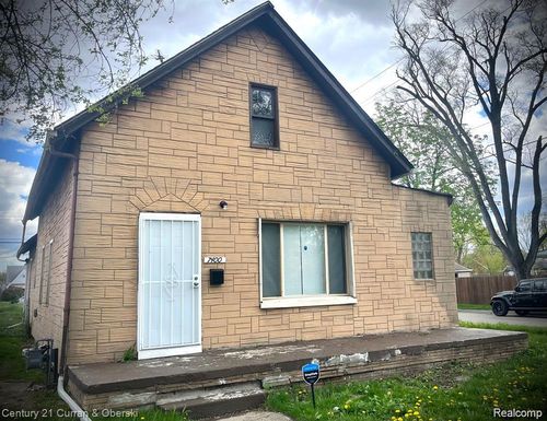 7400 Mansfield St, Detroit, MI, 48228-3642 | Card Image